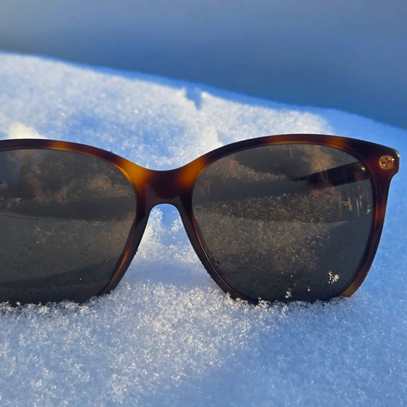 Vintage Gucci Tortoise Shell Sunglasses - Picture 1 of 3